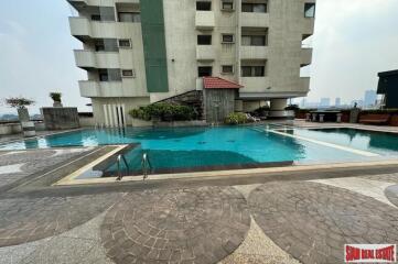 Baan Onnut Condominium  3 Bed, 240 Sqm Penthouse Condo with Skylight at Soi Sukhumvit 77, Onnut