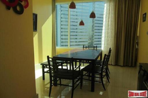 The Infinity Condominium  1 Bedroom and 1 Bathroom, 35 sqm., Chong Nonsi