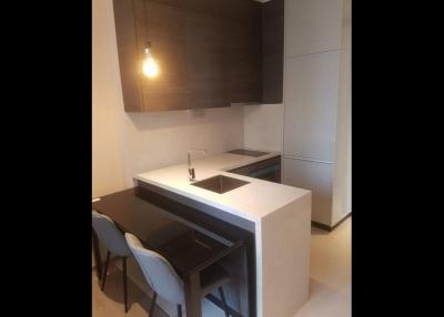 The Esse Asoke  1 Bedroom Condo For Rent