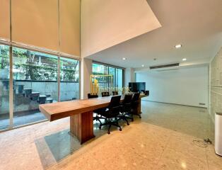 Ficus Lane  Very Spacious 3 Bedroom Duplex Condo in Phra Khanong