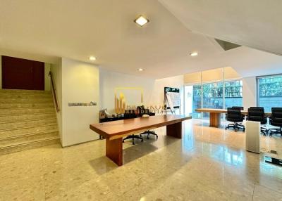 Ficus Lane  Very Spacious 3 Bedroom Duplex Condo in Phra Khanong