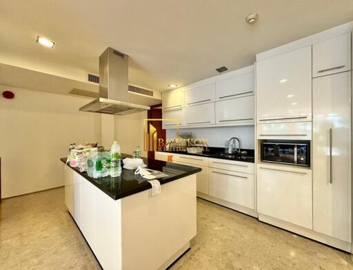 Ficus Lane  Very Spacious 3 Bedroom Duplex Condo in Phra Khanong