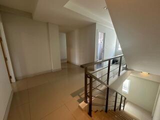 For Rent Bangkok Home Office Sukhumvit BTS Udom Suk Bang Na