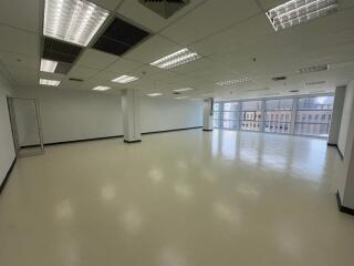 For Rent Bangkok Office Silom BTS Sala Daeng Bang Rak