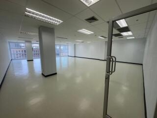 For Rent Bangkok Office Silom BTS Sala Daeng Bang Rak