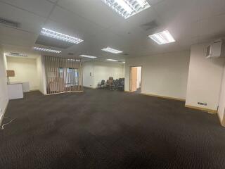 For Rent Bangkok Office Silom BTS Sala Daeng Bang Rak