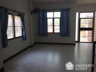 Commercial for Rent in Bang Na Tai