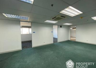 Office Space for Rent in Khlong Toei Nuea