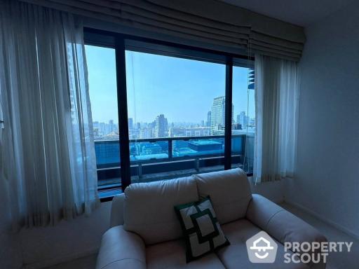 2-BR Condo at The Royal Maneeya Condominium near BTS Chit Lom