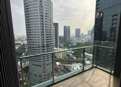 3-BR Condo at Laviq Sukhumvit 57 near BTS Thong Lor