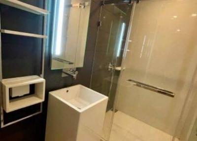 1-BR Condo at The Room Bts Wongwianyai near BTS Wongwian Yai (ID 530837)