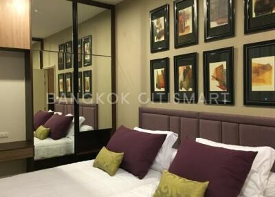 Condo at The Capital Ekkamai - Thonglor for sale