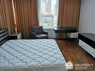 3-BR Condo at Baan Siri 24 near BTS Phrom Phong (ID 549594)