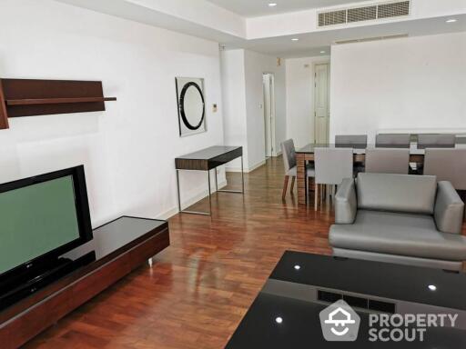 3-BR Condo at Baan Siri 24 near BTS Phrom Phong (ID 549594)