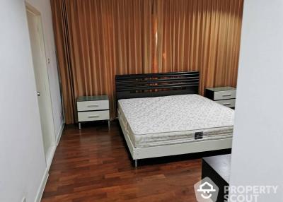 3-BR Condo at Baan Siri 24 near BTS Phrom Phong (ID 549594)