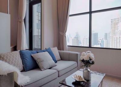 1 bed Duplex in Knightsbridge Prime Sathorn Thungmahamek Sub District D07480