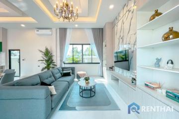 Luxury Nordic Pool Villa Pattaya for sale