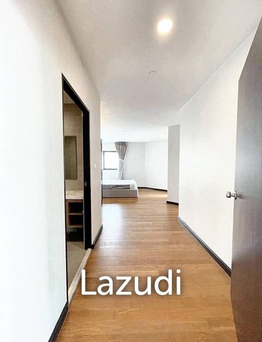 3 Bedroom 4 Bathroom 230 SQ.M Sathorn Gardens