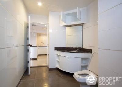 1-BR Condo at Wittayu Complex near BTS Phloen Chit