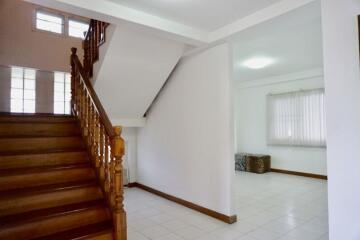 8 bed with 2 houses for sale in San Sai, Chiang Mai