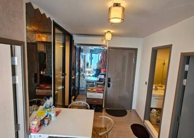 2-BR Condo at Life Asoke Hype near ARL Makkasan