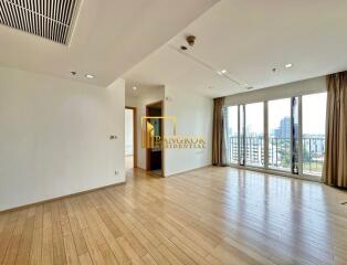 Siri at Sukhumvit  Unfurnished 3 Bedroom Property For Sale in Thonglor