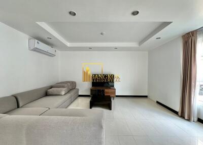 Avenue 61  Spacious 3 Bedroom Condo For Rent in Ekkamai