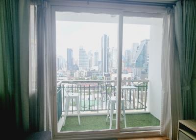 Well-Maintained Condo Sukhumvit 23 Sale