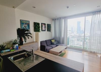 Well-Maintained Condo Sukhumvit 23 Sale