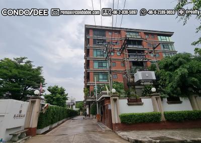 Large Condo Sukhumvit 61