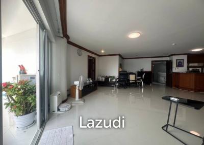 3 Beds 2 Baths 174.68 SQ.M. Park Beach Condominium