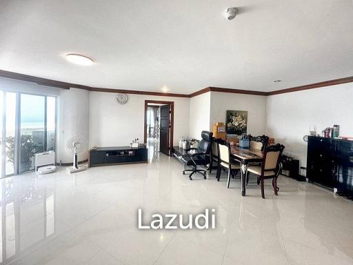 3 Beds 2 Baths 174.68 SQ.M. Park Beach Condominium