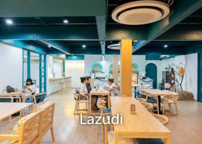 BUSINESS FOR SALE: Ultra Luxury Restaurant-Bar in Watthana, Bangkok