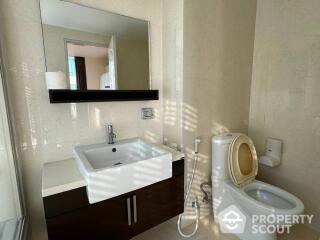 2-BR Condo at The Fine @ River Condominium near BTS Saphan Taksin