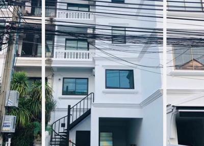 For Rent Bangkok Home Office Sukhumvit BTS Phra Khanong Watthana