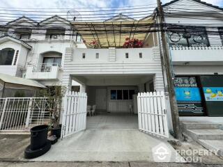 4-BR Townhouse in Bang Kapi