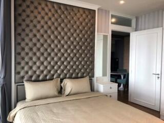 2 bedroom condo for rent at Park Origin Phromphong