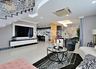 LK Legend – 3 bed 4 bath in Central Pattaya PP10351