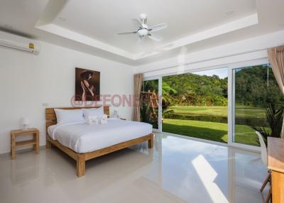 5 Bedroom Pool Villa for Sale – North-East Coast, Koh Chang