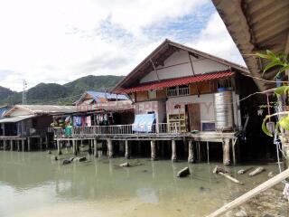 Double House with Shop on Stilts - South West Coast, Koh Chang