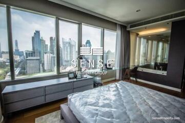 Beautiful 3 bedroom for sale at 185 rajadamri