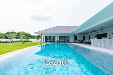 PARK LAND : Modern 4 Bed Pool Villa with big land plot