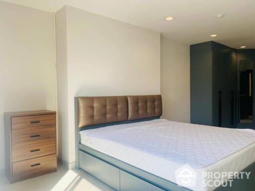 2-BR Condo at Liberty Park 2 near ARL Makkasan