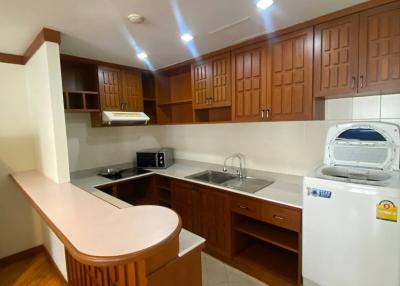 2-BR Apt. near BTS Phrom Phong