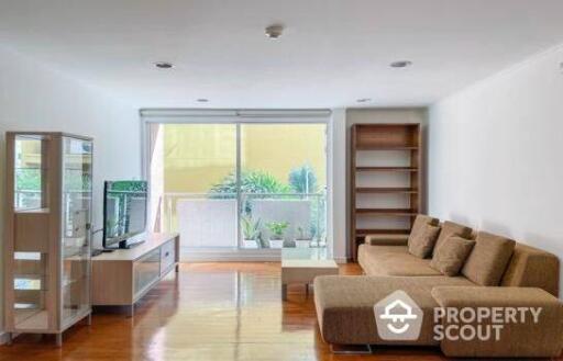 2-BR Condo at Baan Siri Ruedee Condominium near BTS Phloen Chit