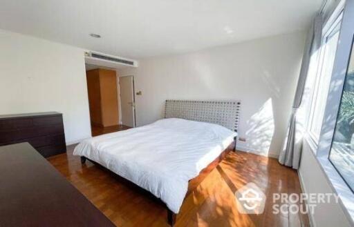 2-BR Condo at Baan Siri Ruedee Condominium near BTS Phloen Chit