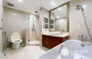 2-BR Condo at Baan Siri Ruedee Condominium near BTS Phloen Chit