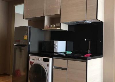 2-BR Condo at Park Origin Phrom Phong near BTS Phrom Phong