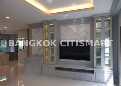 House at The City Pattanakarn for sale