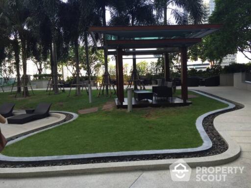 1-BR Condo at Belle Grand Rama 9 near MRT Phra Ram 9